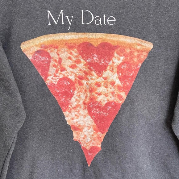 Wildfox Monte My Date Pizza Crop Raw Edge Hem Raglan Sweatshirt Women’s Medium - Picture 3 of 6